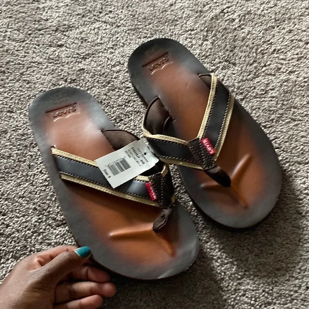 Levi's Sandals SIZE 9